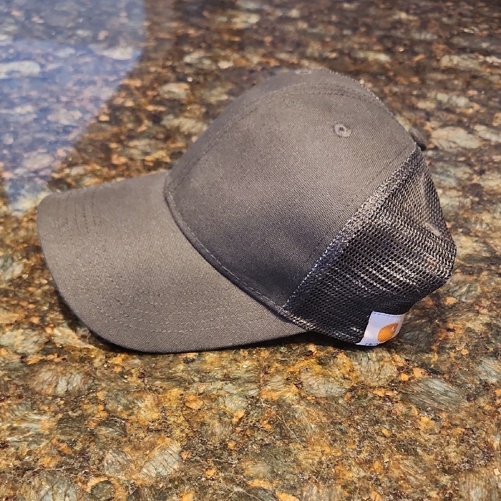 Carhartt Black Mesh Back Hat NWOT- Lowest Price!